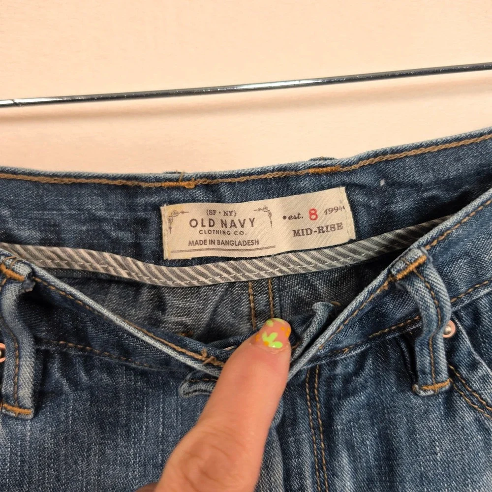 Old Navy Denim Shorts Womens 8 Blue‎ Mid-Rise Y2K Minimalist Coastal Festival